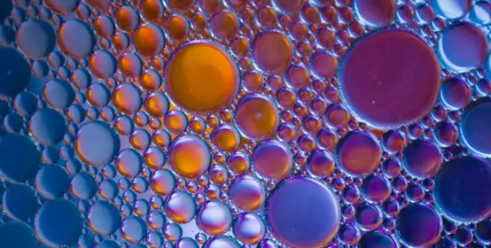 Water oil emulsion art using bubbles to make abstract images